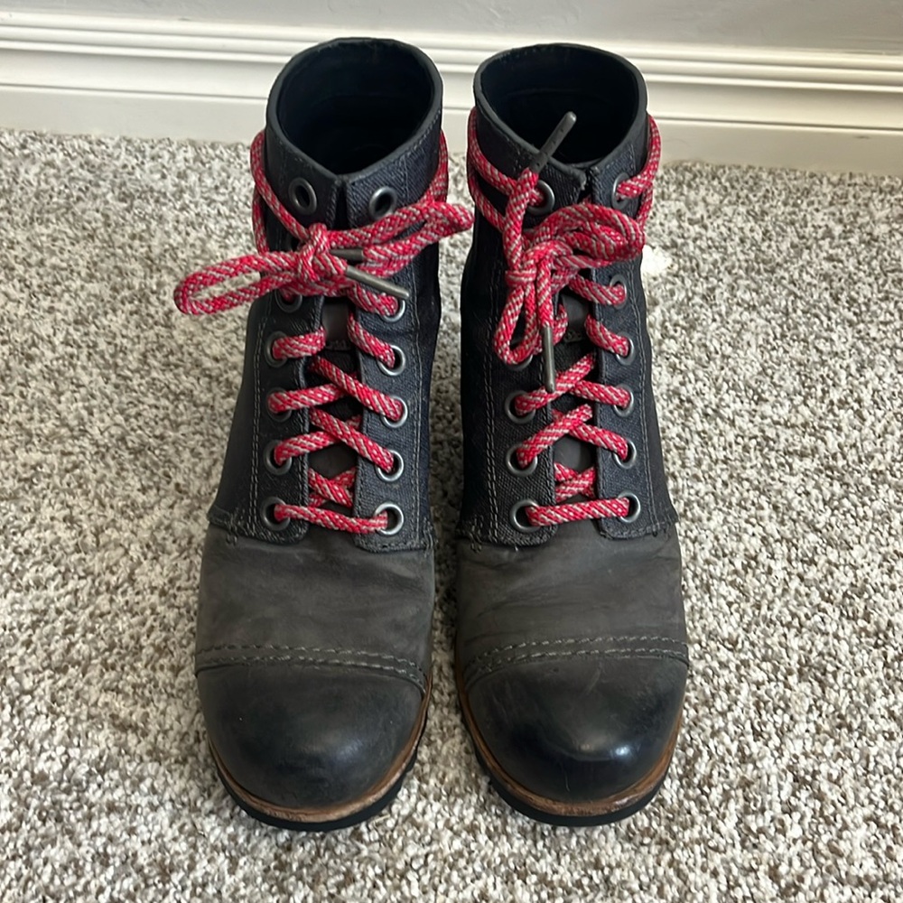 SOREL PDX Wedge booties